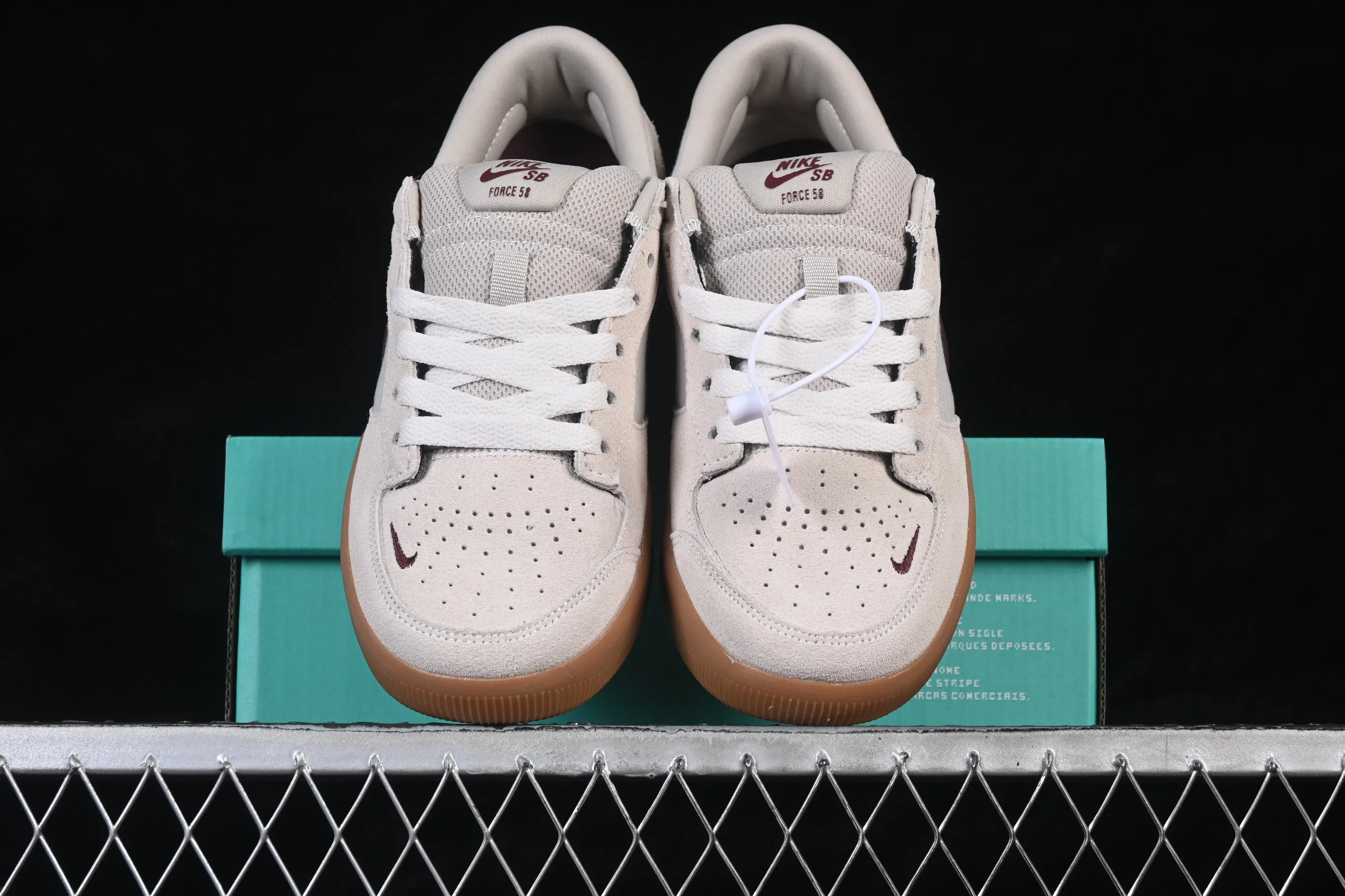 All categories Nk SB Dunk series Nk Force 58 simplified skateboard shoes Nike SB Force 58 Nike simplified retro skateboard shoes DV5477-203